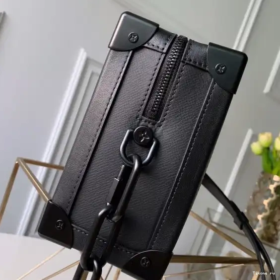Cheap Louis TRUNK SOFT Vuitton 0609